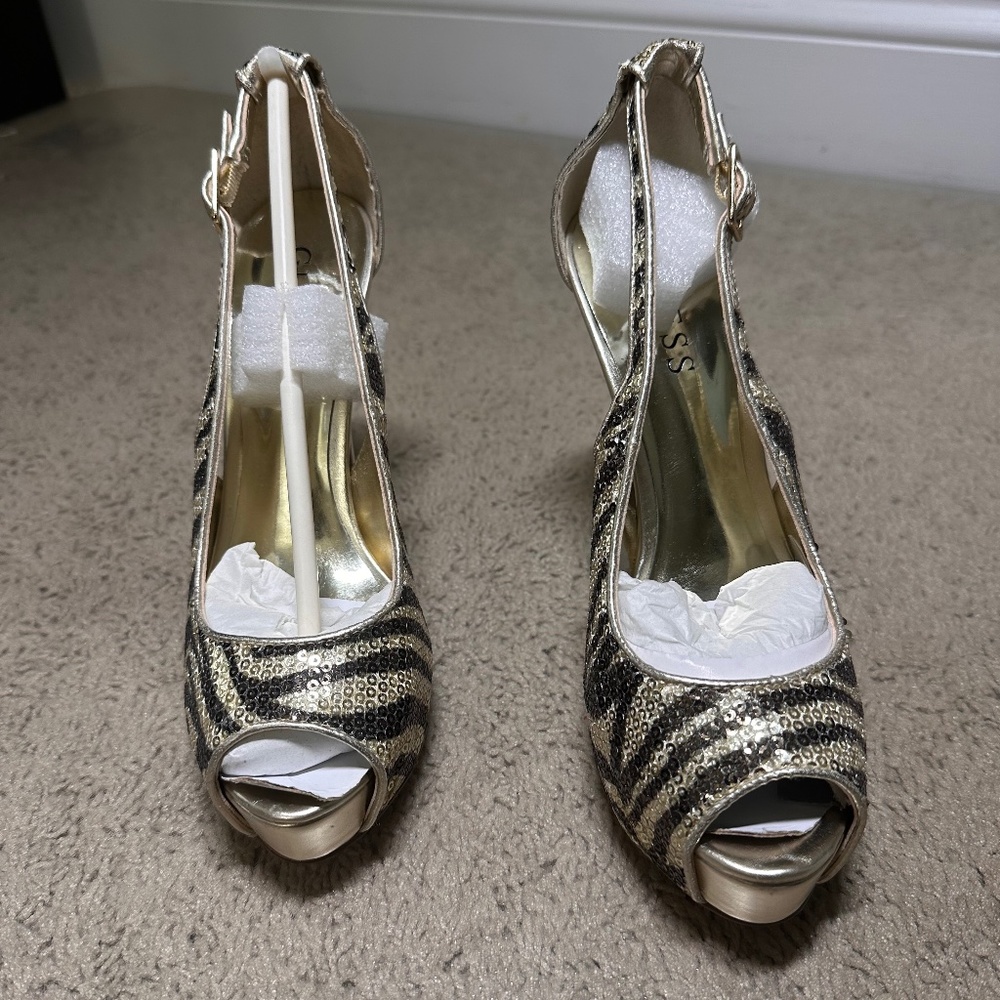 Guess heels